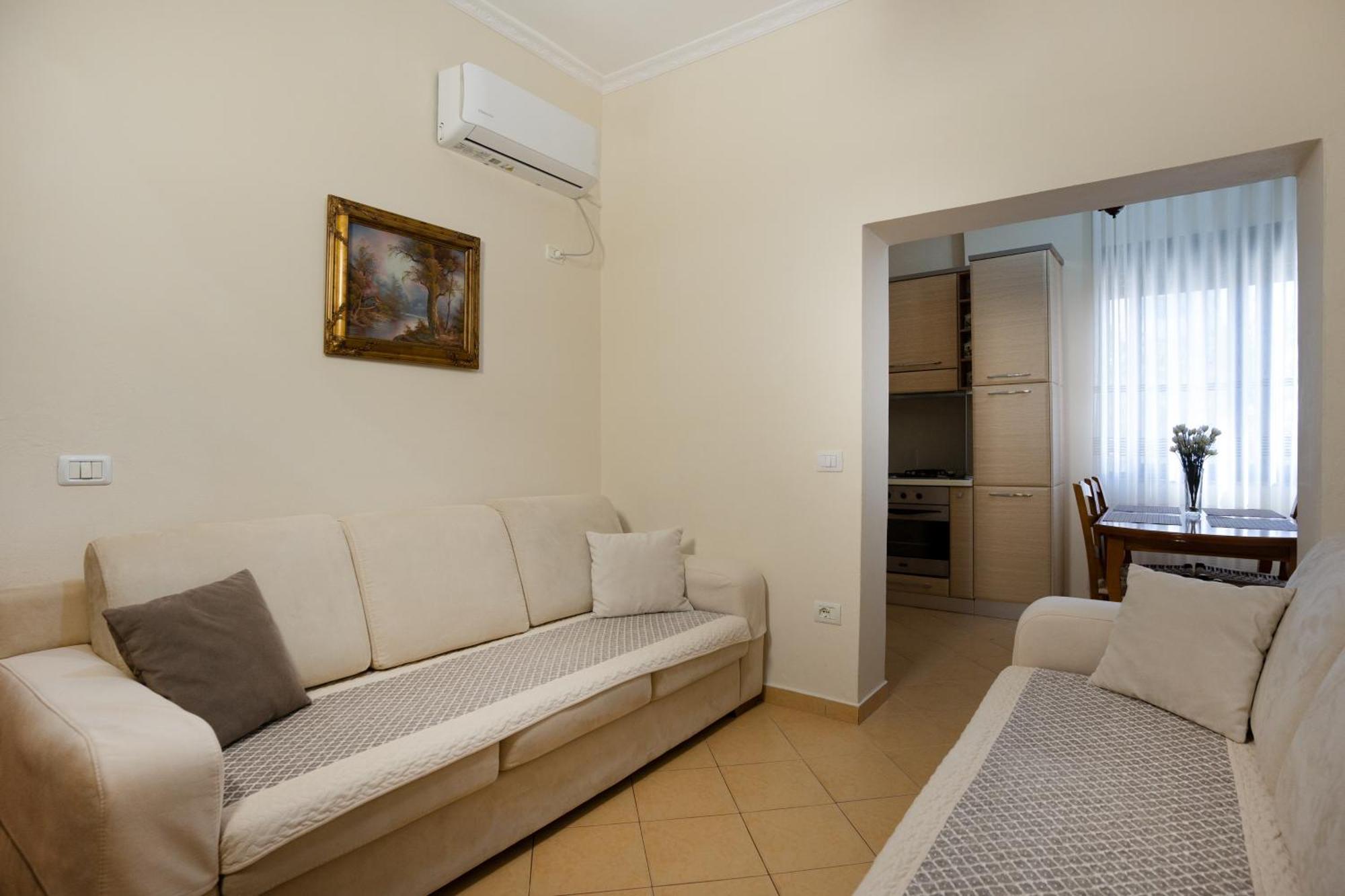 Sea Point Apartments Durres Bagian luar foto